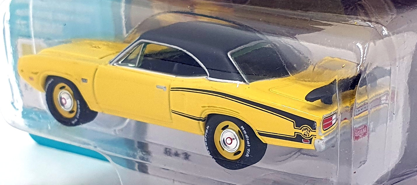 Johnny Lightning 1/64 Scale JLCG019 Classic Gold - 1970 Dodge Coronet Super Bee 
