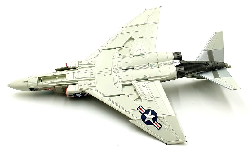 Hobby Master 1/72 Scale HA1911 McDonnell Douglas F-4J Phantom Shamrock 201 1972