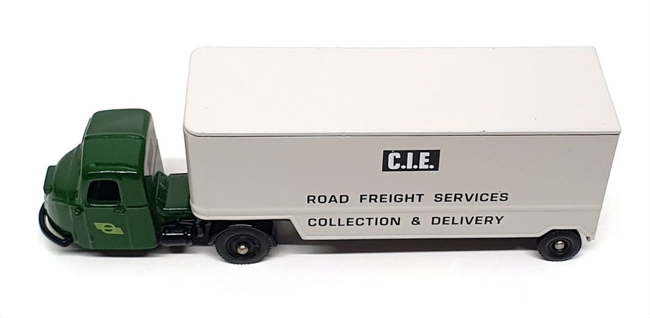 Corgi 1/76 Scale DG148019 - Scammell Scarab Step Frame (CIE) Green/Grey