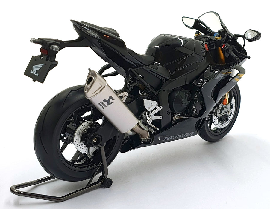 LCD Models 1/12 Scale LCD-M02-BL - Honda CBR1000RR-R Fireblade SP - Black