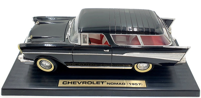 Road Legends 1/18 Scale Diecast 92088 - 1957 Chevrolet Nomad - Black