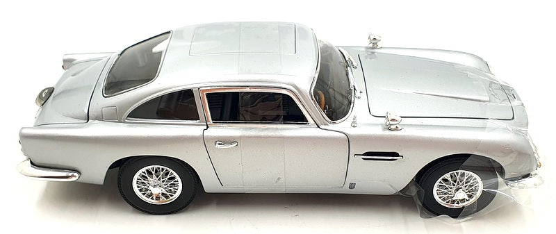 Auto World 1/18 Scale Diecast AWSS131 - 007 Aston Martin DB5 James Bond - Silver