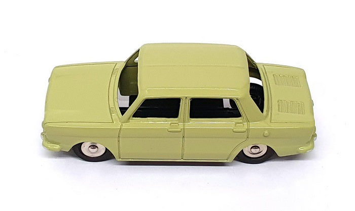 Atlas Dinky Junior 8.5cm Long Diecast 104 - Simca 1000 - Lt. Green