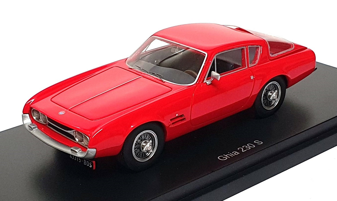 Best Of Show (BOS) 1/43 Scale Resin 43315 - Fiat Ghia 230 S - Red