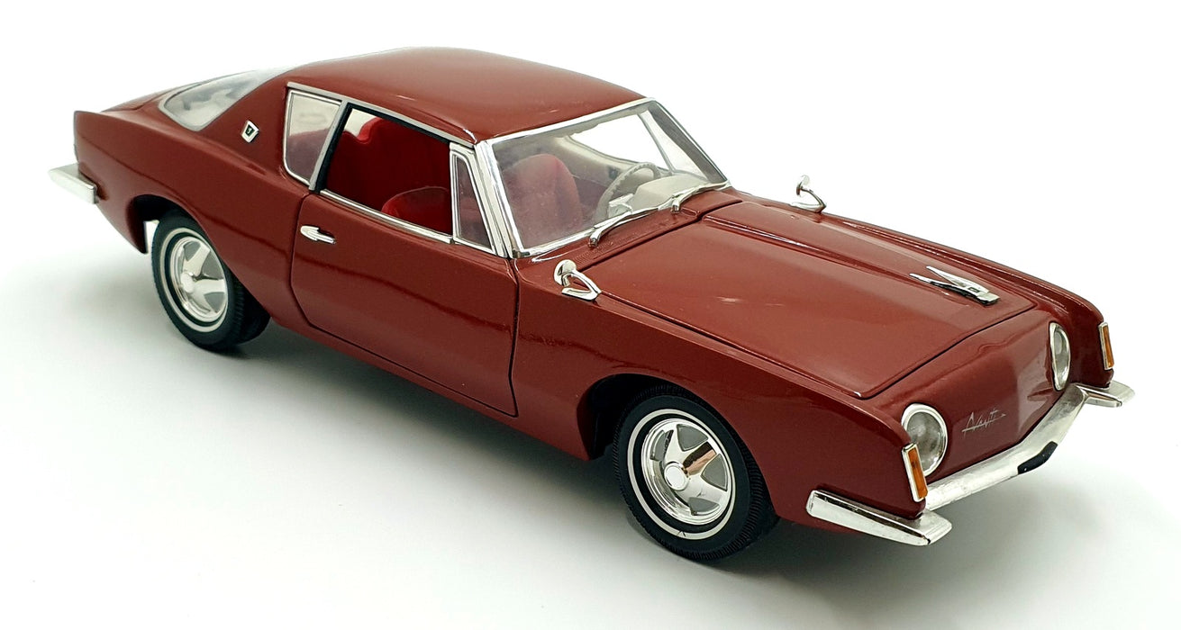 Signature 1/18 Scale Diecast 15126L - 1963 Studebaker Avanti - Met Red