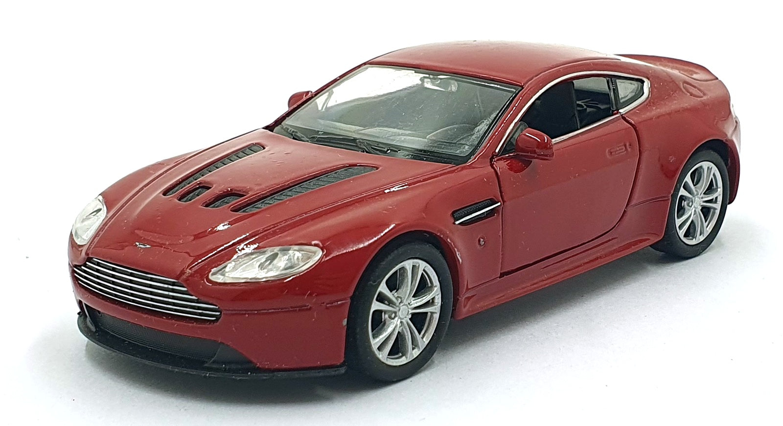 Welly Model 12cms Pull Back and Go 301125A - Aston Martin V12 Vantage - Dark Red