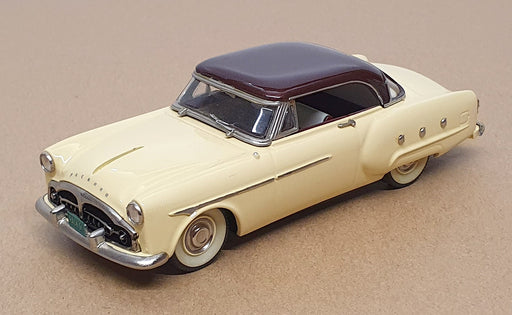 Madison Models 1/43 Scale Nr. 10 - 1951 Packard 250 Mayfair Hardtop