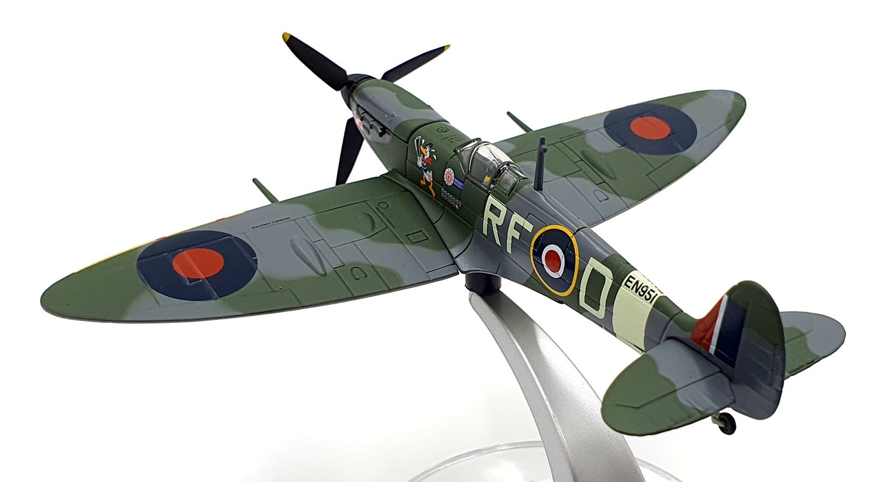 Corgi 1/72 Scale AA31903 - Supermarine Spitfire MkV EN951/RF-D Sq. Ldr. Zumbach