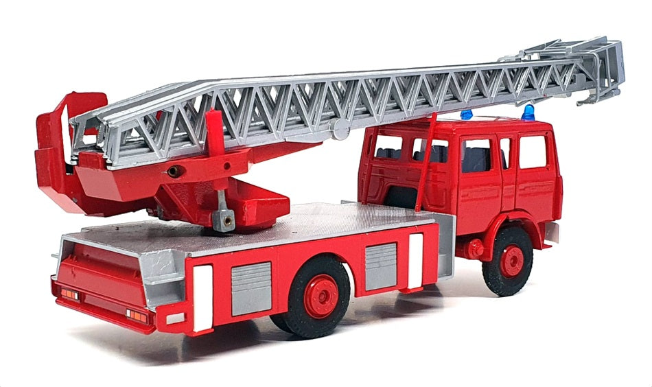 CEF 1/43 Scale Diecast 349 - Renault EPA 30 Cabine Double Fire Engine - Red