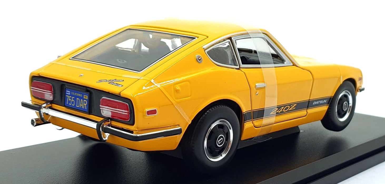 Maisto 1/18 Scale 46629 - 1971 Datsun 240Z - Yellow