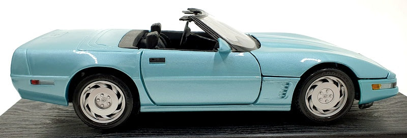 Maisto 1/18 Scale Diecast 31830 - Corvette LT-4 Convertible 1996 - Light Blue