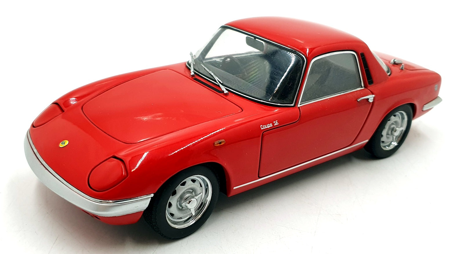 Autoart 1/18 Scale Diecast 75351 - Lotus Elan S/E Coupe - Red