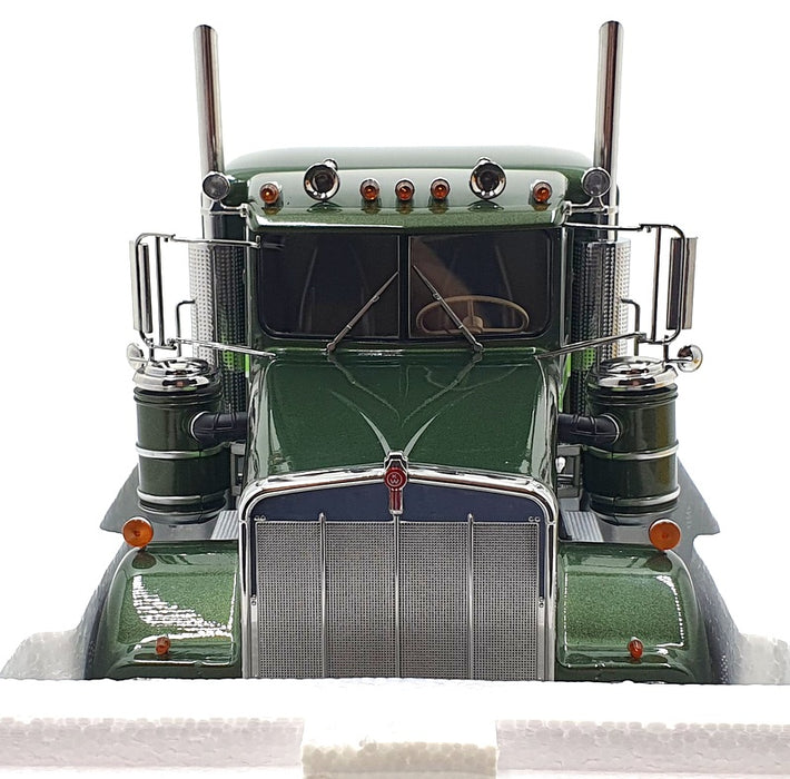 KK Scale Road Kings 1/18 Scale RK180126 - Kenworth W900 - Metallic Green