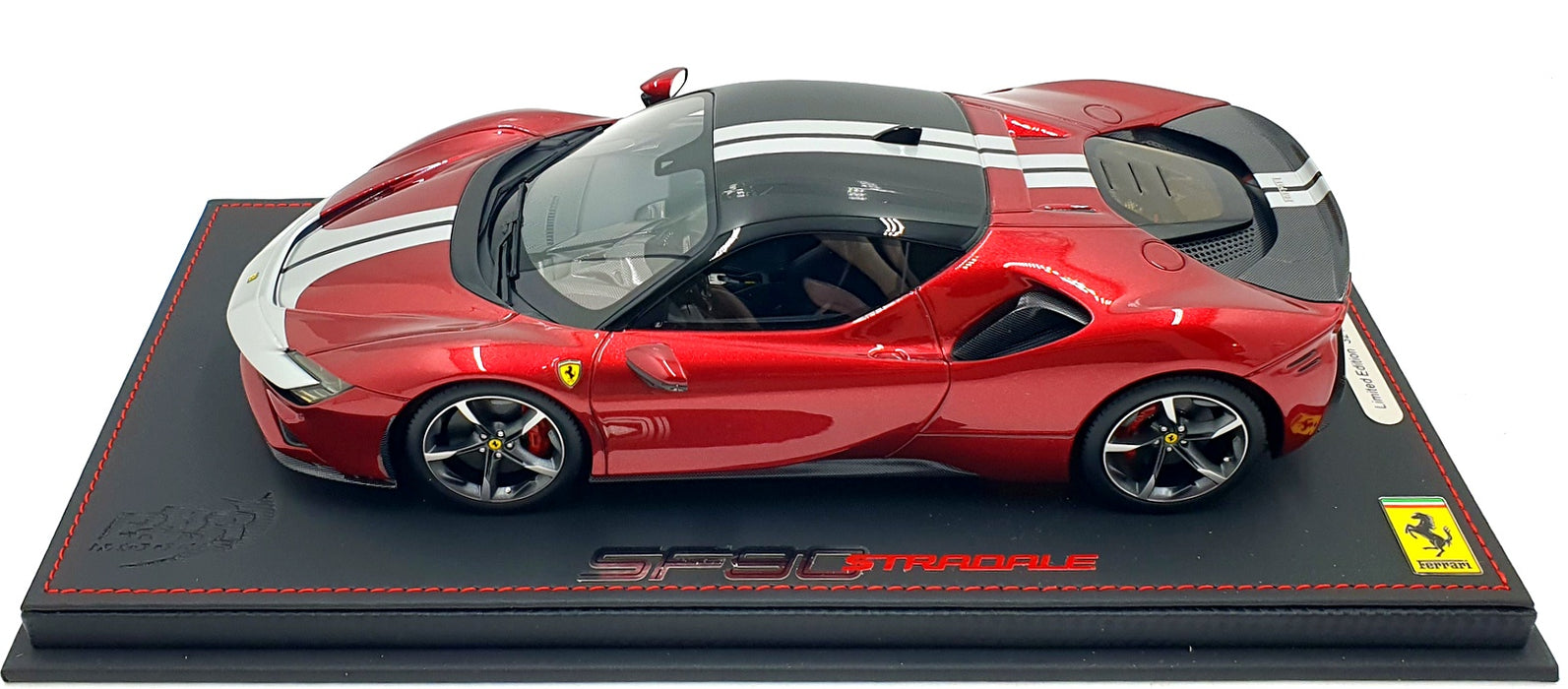 BBR 1/18 Scale P18188B - Ferrari SF90 Stradale Pack Fiorano - Red/Gloss Black
