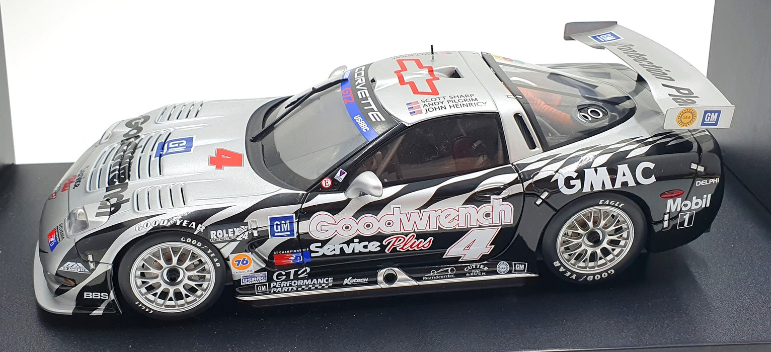 Autoart 1/18 Scale 89907 - Chevrolet Corvette C5-R GT2 1999