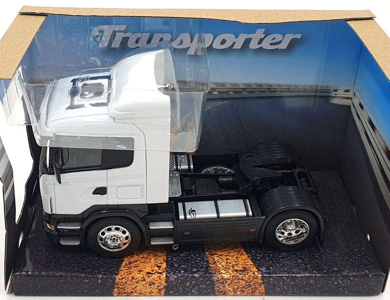 Welly 1/32 Scale Diecast 32625W - Scania R470 - White