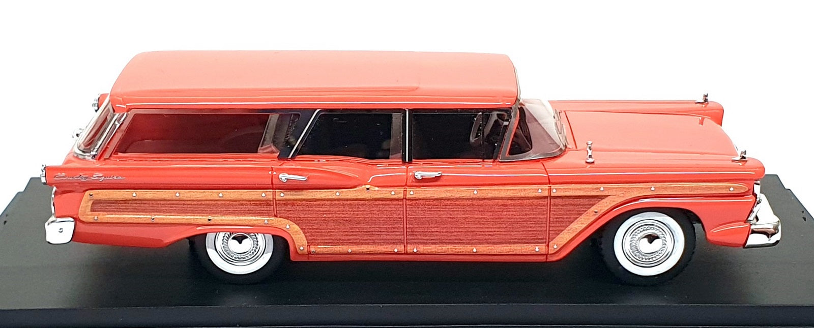 Goldvarg 1/43 Scale Resin GC-091B - 1959 Ford Country Squire - Rose