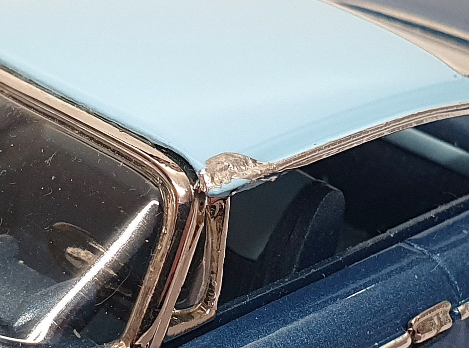 Highway Travellers 1/43 Scale HWT104 - 1961 Plymouth Fury 2Dr. Hardtop