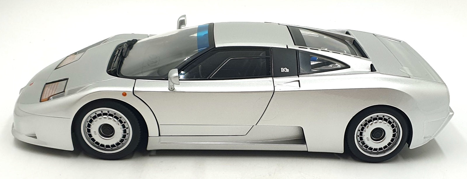 KK Scale 1/12 Scale KKDC120132 - 1991 Bugatti EB110 - Silver