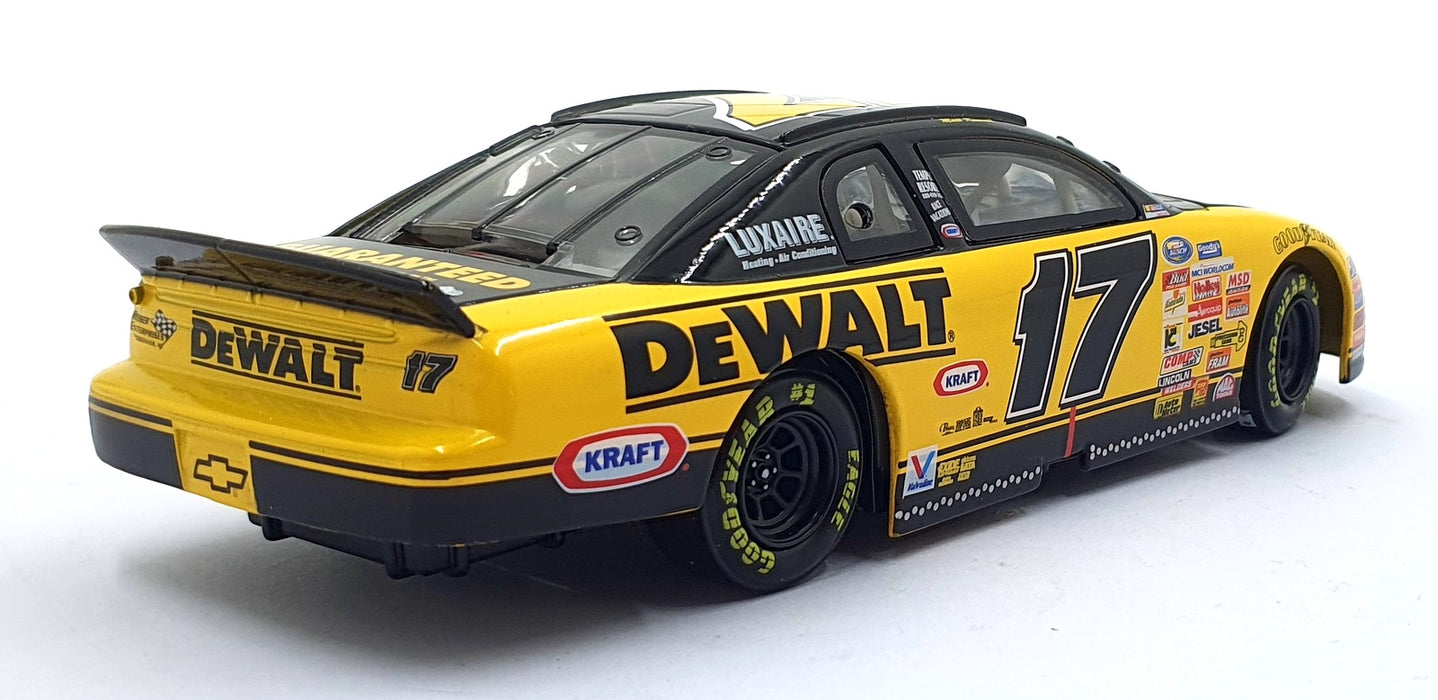 Action 1/24 Scale Diecast C249935561 - 1999 Chevrolet Monte Carlo #17 NASCAR