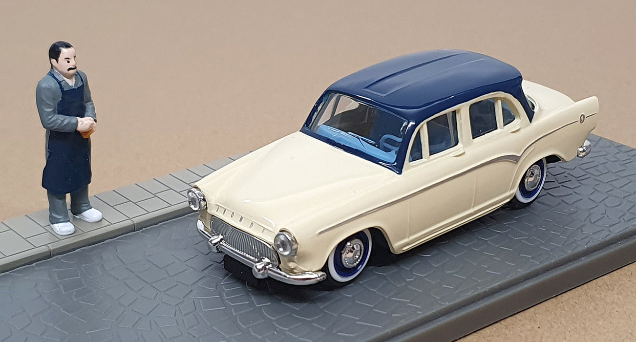 Norev 1/43 Scale Diecast ND002 - Simca Aronde Diorama - Cream/Blue