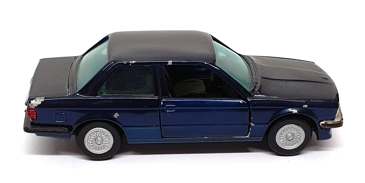 Gama 1/43 Scale Diecast 1166 - BMW 325i - Blue