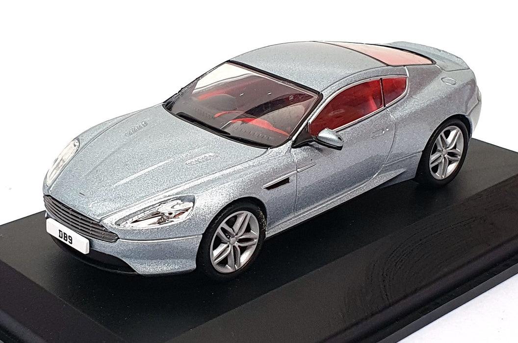 Oxford Diecast 1/43 Scale Model AMDB9001 - Aston Martin DB9 Coupe - Silver