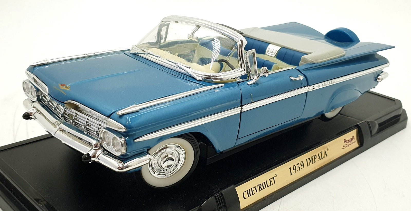 Road Signature 1/18 Scale Diecast 92118 - 1959 Chevrolet Impala - Blue