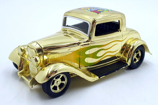Racing Champions 1/24 Scale 07998 - 1932 Ford Coupe Toy's R Us - Gold 