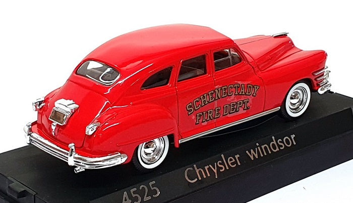 Solido 1/43 Scale 4525 - Chrysler Windsor Schenectady Fire Dept. - Red