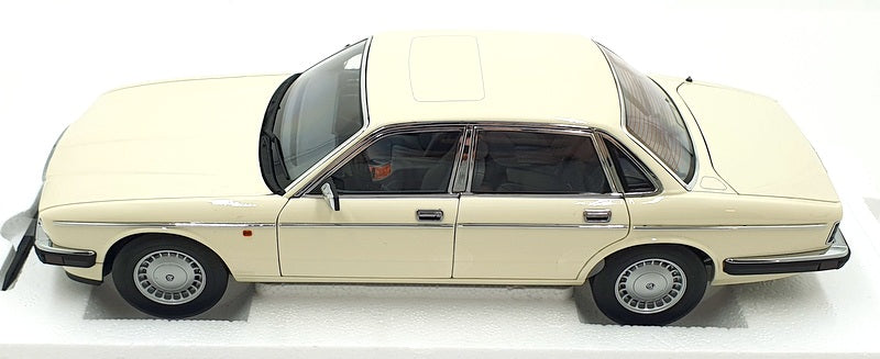 Almost Real 1/18 Scale 810542 - Jaguar Daimler XJ6 XJ40 - Glacier White