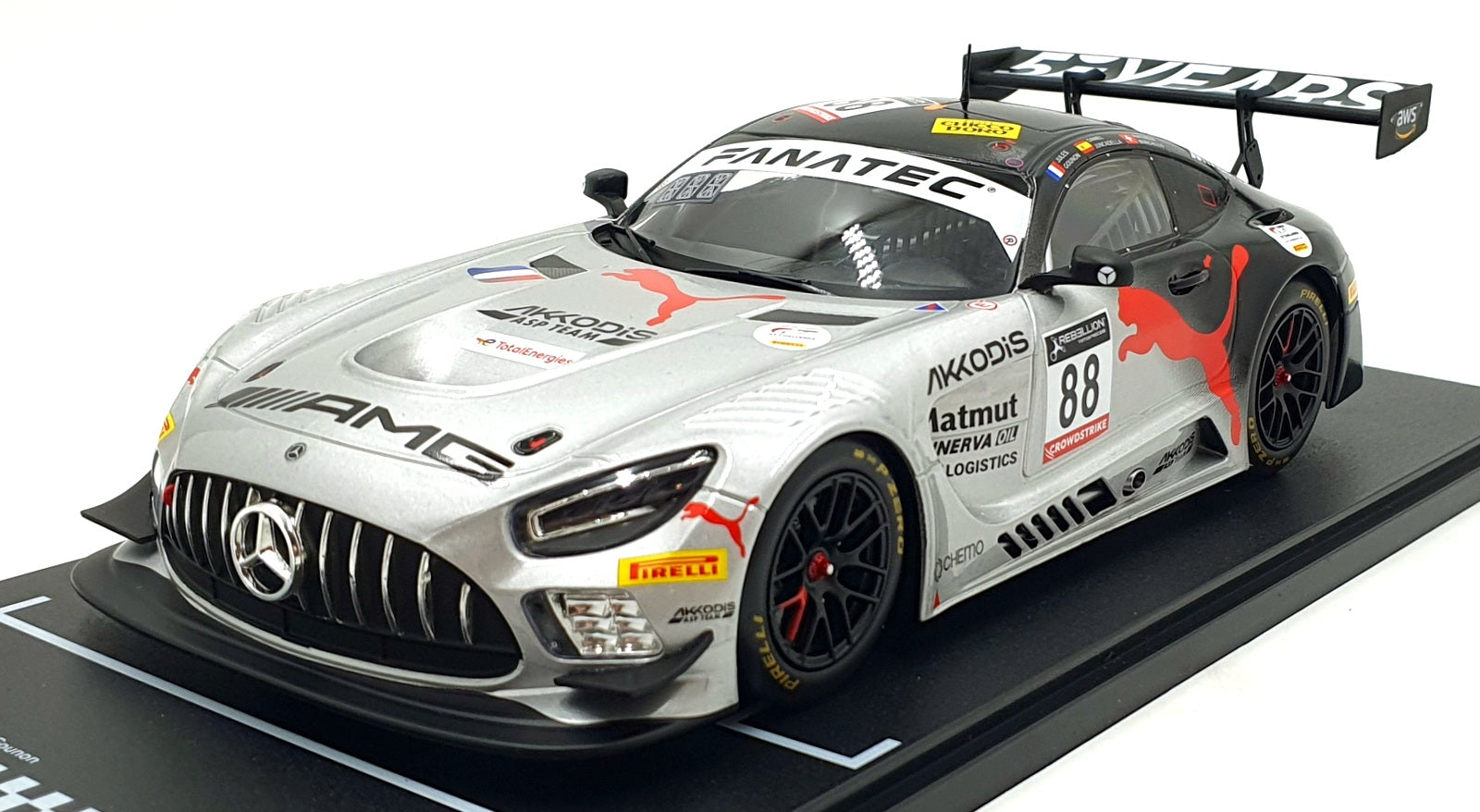 IXO 1/18 Scale LEGT18-22SPA001 - Mercedes AMG GT3 #88 24Hr Spa 2022