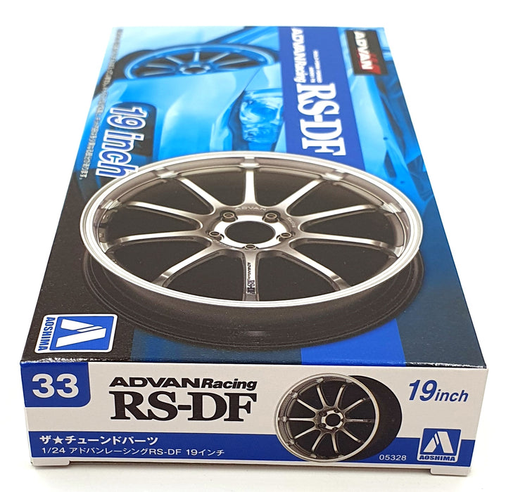 Aoshima 1/24 Scale 05328 - ADVAN Racing RS-DF 19' Wheels & Tyres Set #33