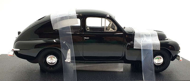 Cult 1/18 Scale Resin CML118-1 - 1947 Volvo PV444 - Black