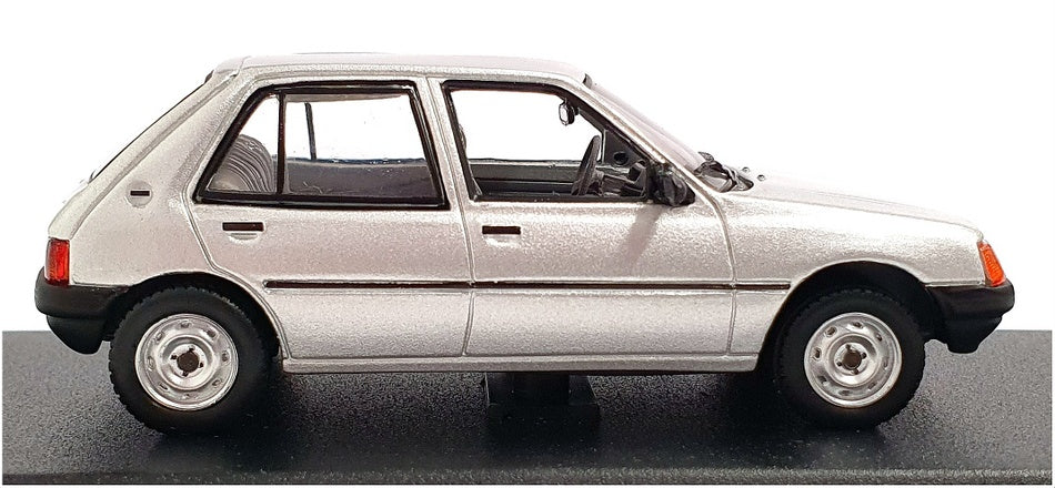 Norev 1/43 Scale Diecast 471735 - 1988 Peugeot 205 GL - Futura Grey