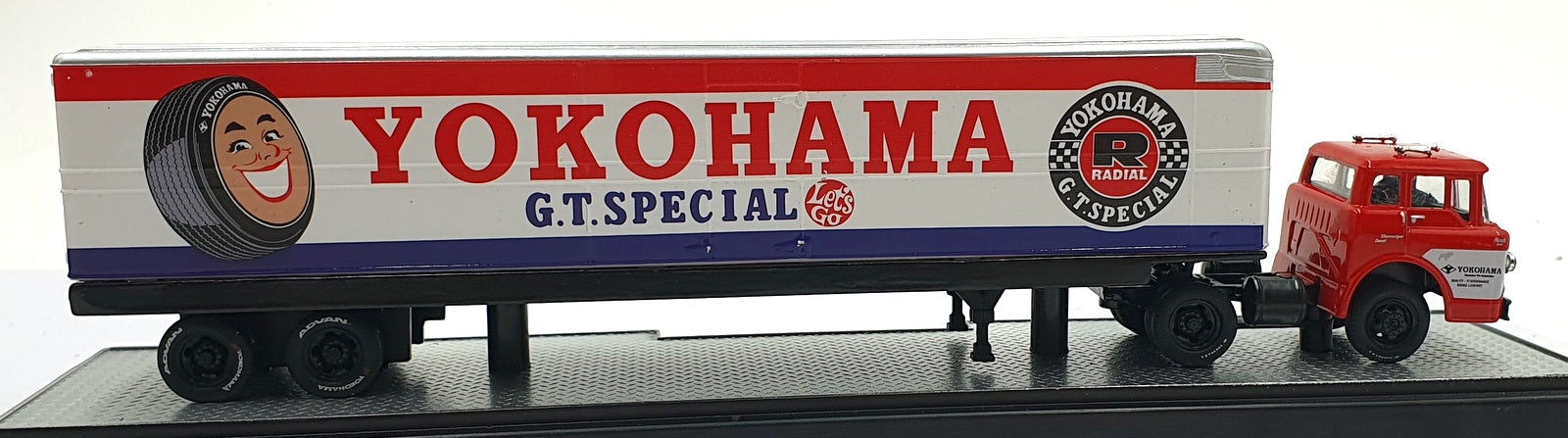 Castline M2 Machines 1/64 Scale S33 - 1957 Mack Model N & 1971 Skyline GT-R