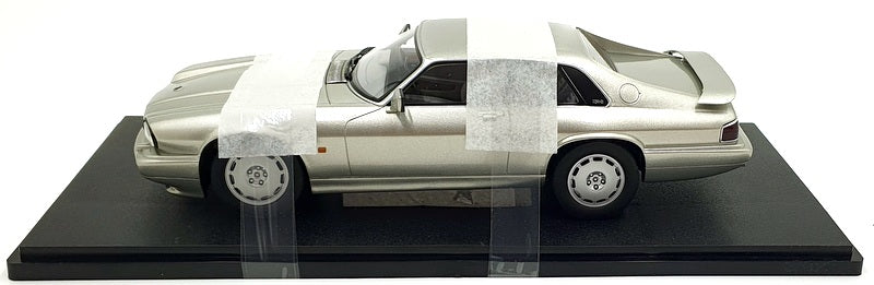Cult 1/18 Scale Resin CML100-2 - 1993 Jaguar XJR-S - Silver Frost
