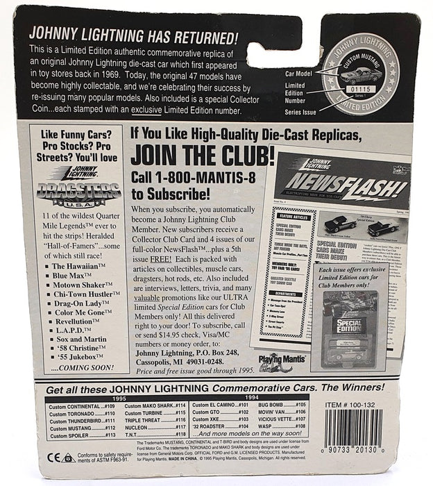 Johnny Lightning 1/64 Scale 100-132 - The Challengers Triple Threat - Met. Green