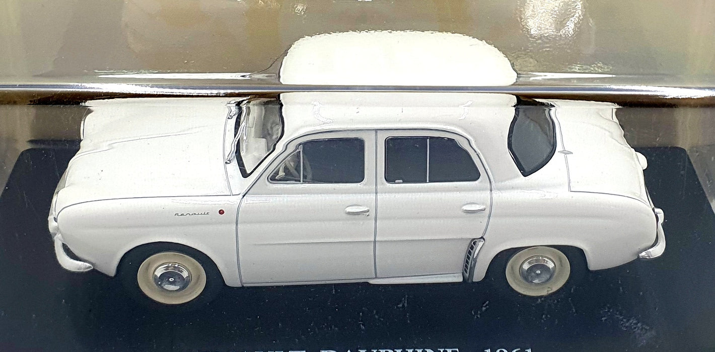 Altaya 1/24 Scale MX5ALA0016 - 1961 Renault Dauphine - White