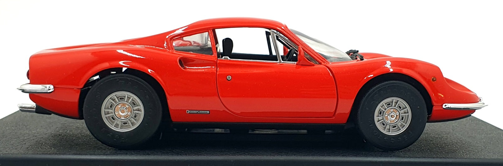 Anson 1/18 Scale diecast - 30301-W Ferrari Dino 246GT Red