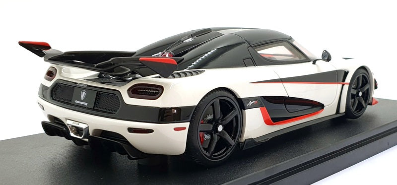 GT Spirit 1/18 Scale Resin GT877 - Koenigsegg Agera RS - White
