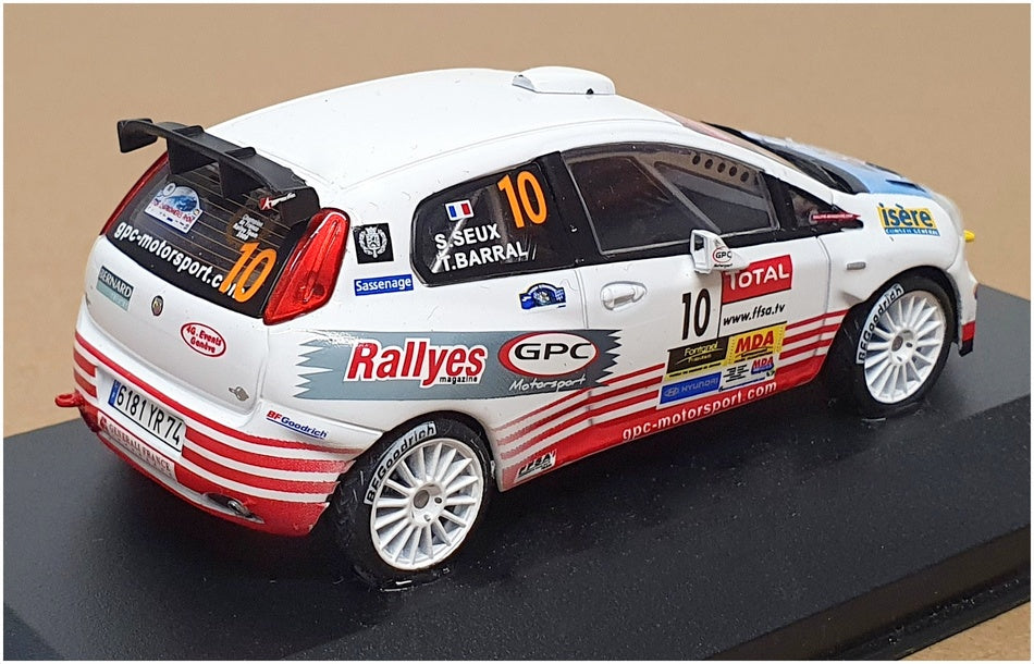Altaya 1/43 Scale AT28423E Abarth Grande Punto S2000 #10 Rallye Lyon 2010 White