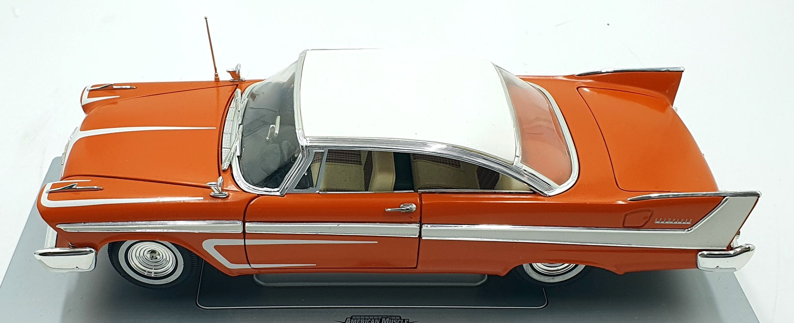 Ertl 1/18 Scale Diecast 33937 - 1958 Plymouth Belvedere - Orange/White