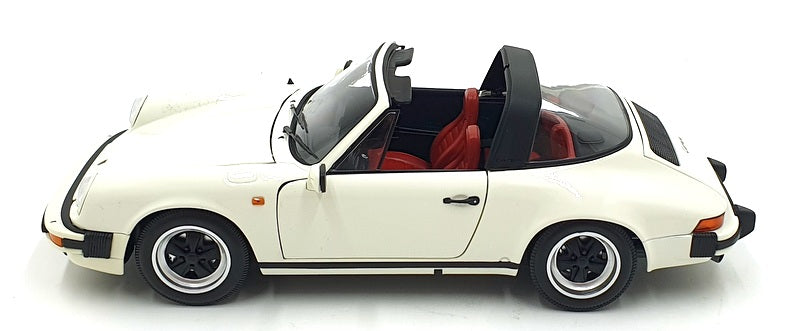 Minichamps 1/18 Scale Diecast 100 063062 - 1983 Porsche 911 Carrera Targa 3.2