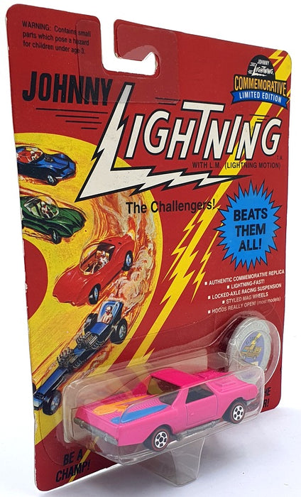 Johnny Lightning 1/64 Scale 100-150 - The Challengers Chevrolet El Camino - Pink