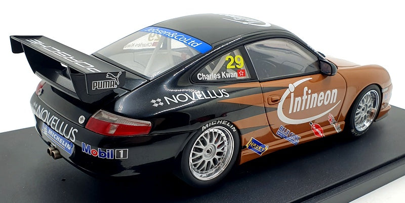 Autoart 1/18 Scale Diecast 80375 - Porsche 911 GT3 Carrera Cup 2003 C.Kwan #29