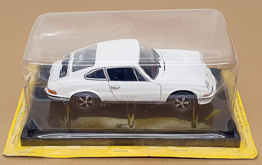 Fabbri 1/24 Scale Diecast FA124W - 1972 Porsche 911 S 2.4 - White