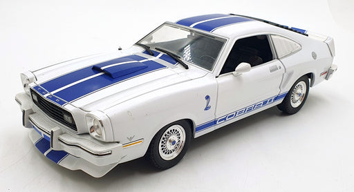 Greenlight 1/18 Scale Diecast 12880 Charlie's Angels 1976 Ford Mustang II Cobra