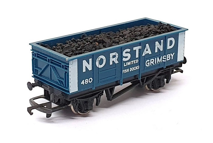 Hornby OO Gauge 1/76 Scale R.220 - Norstand Mineral Wagon - Blue/White