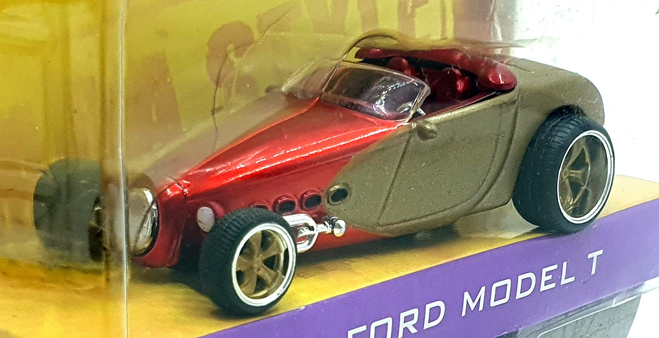 Jada1/64 Scale Diecast 12039 - 1927 Ford Model T D Rods - Met. Red
